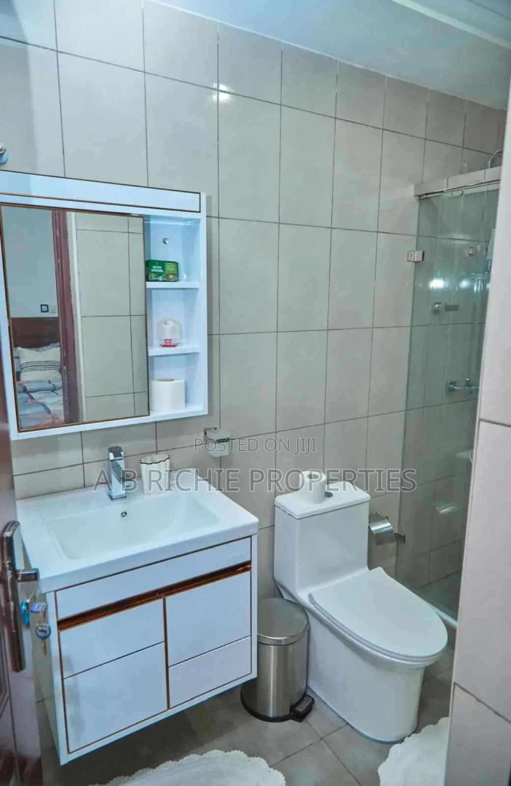Furnished 20bdrm Apartment in Ab Richie Properties, Tseaddo for sale