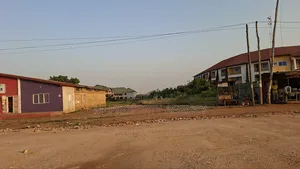 6 Roadside Land at Tema Community 25