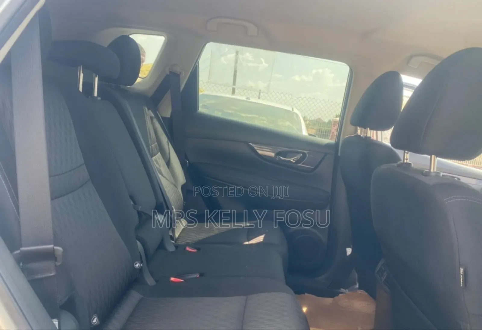 Nissan Rogue SV AWD 2017 Silver