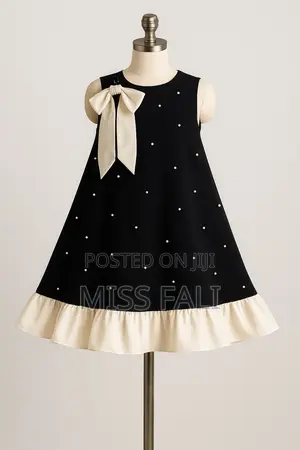 Tween Black Dress With Stones and Bow. 13-14y