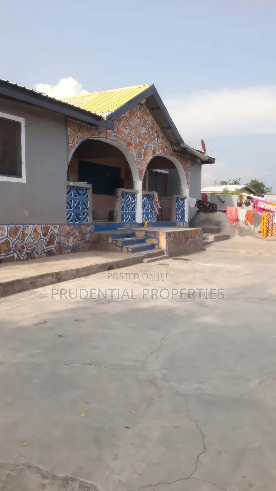 5bdrm House in Dodowa for sale