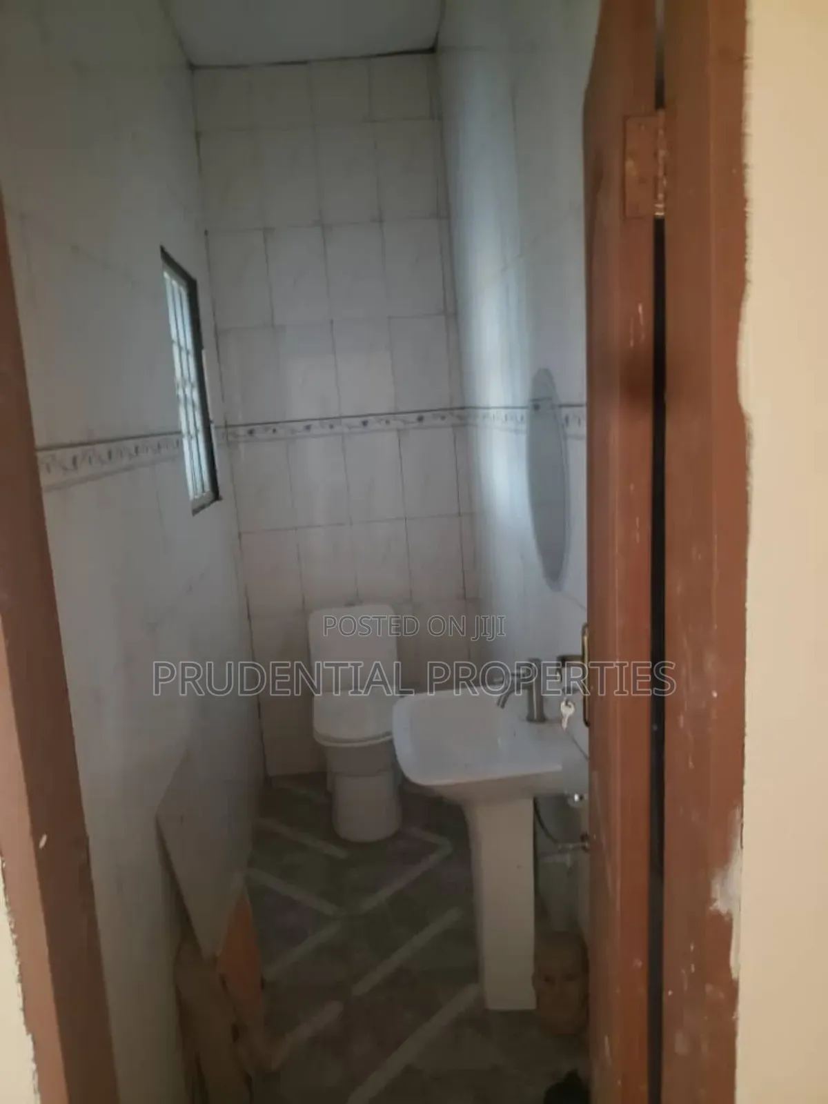 5bdrm House in Dodowa for sale