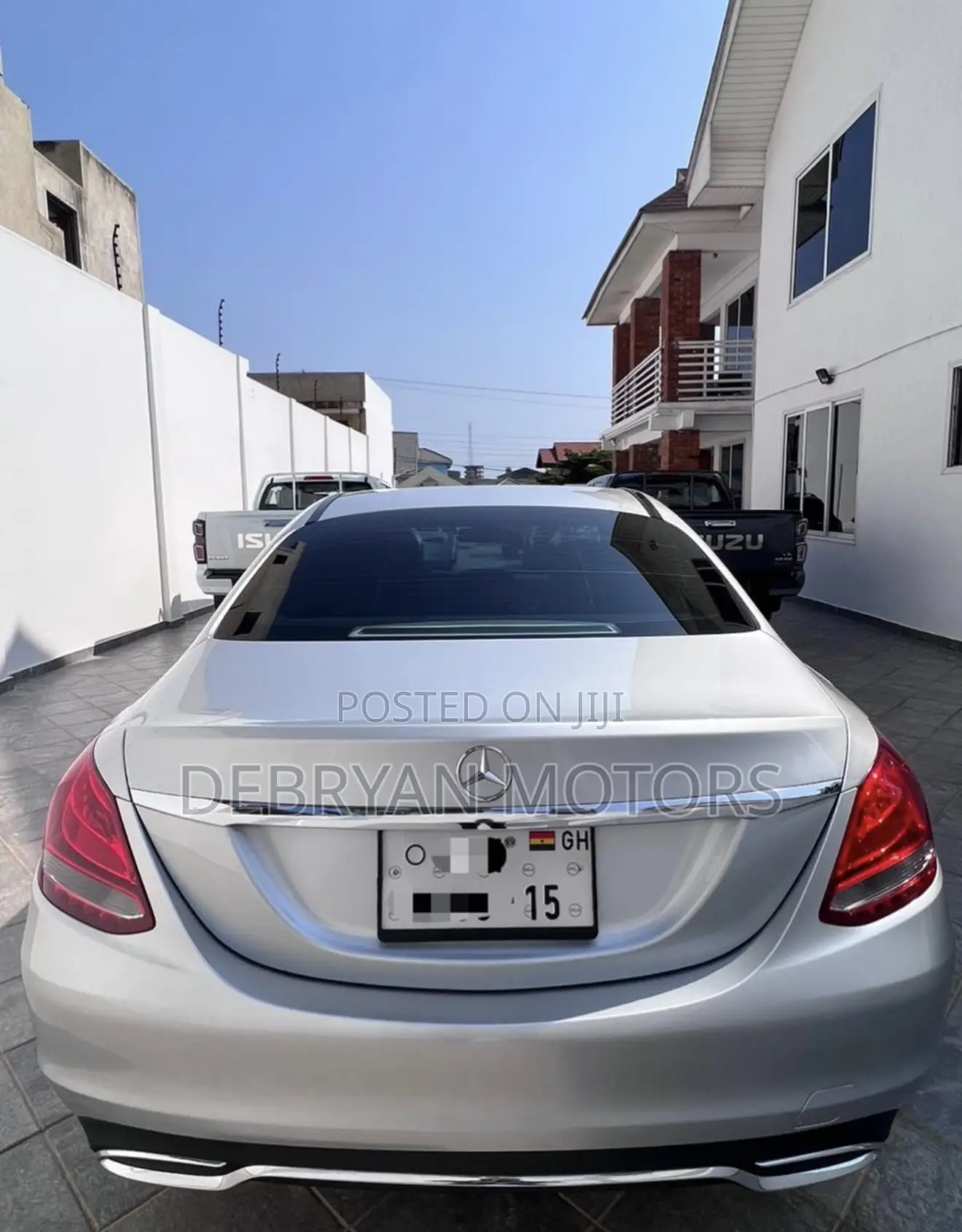 Mercedes-Benz C300 Base AWD 4Matic Sedan (2.0L 4cyl 7A) 2015 Silver