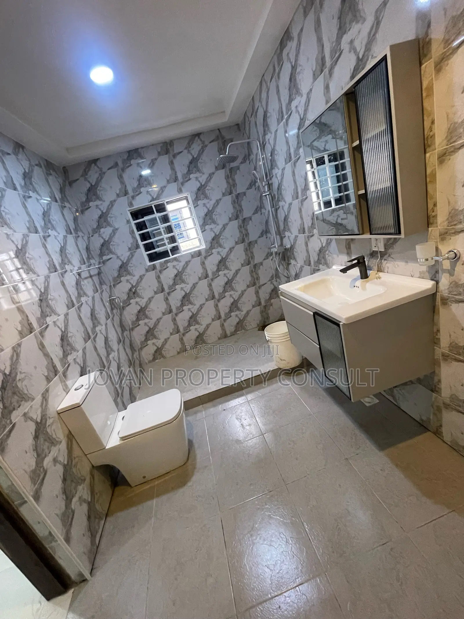 3bdrm House in Ablekuma Odumasi, Ga West Municipal for sale