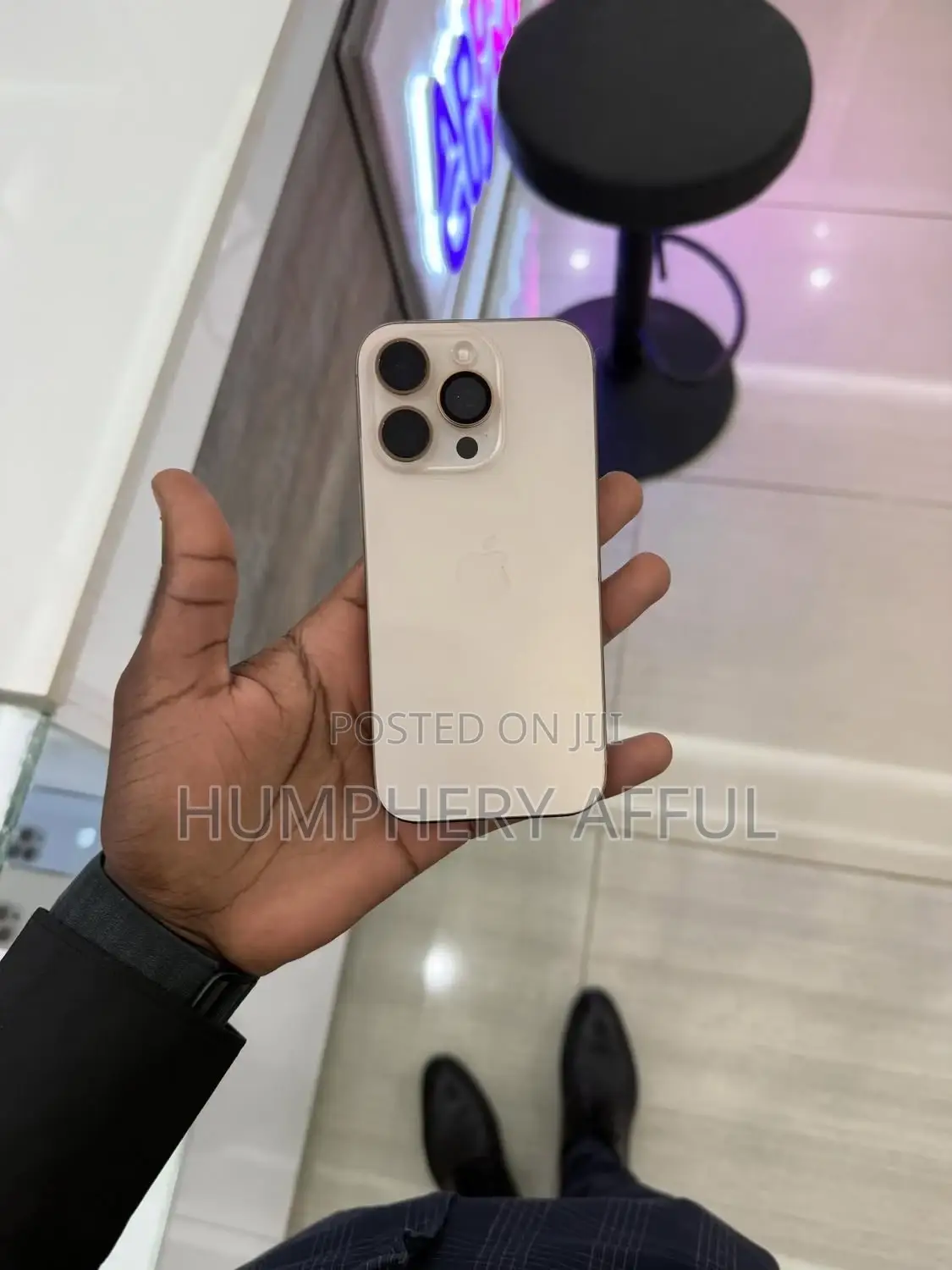 Apple iPhone 16 Pro 256 GB Gold