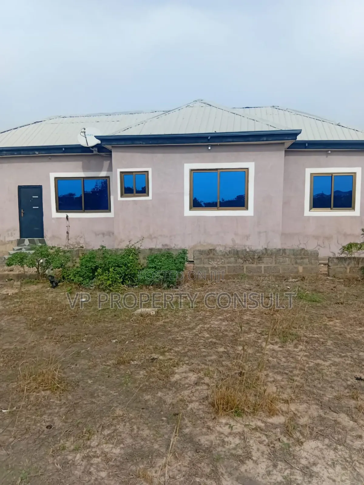 4bdrm House in Ningo-Prampram for sale