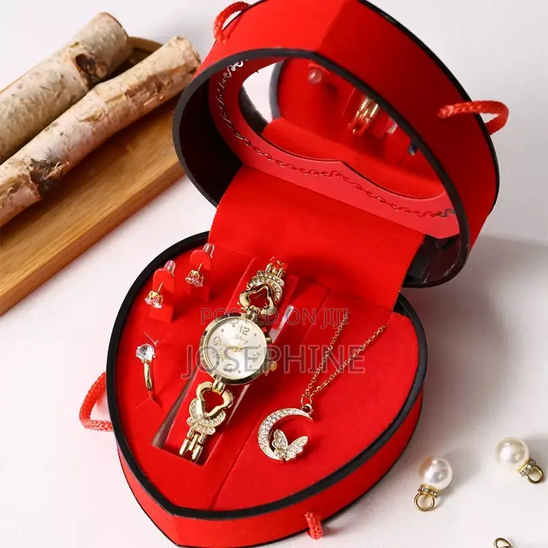 Double Drainage Diamond Watch Love Watch
