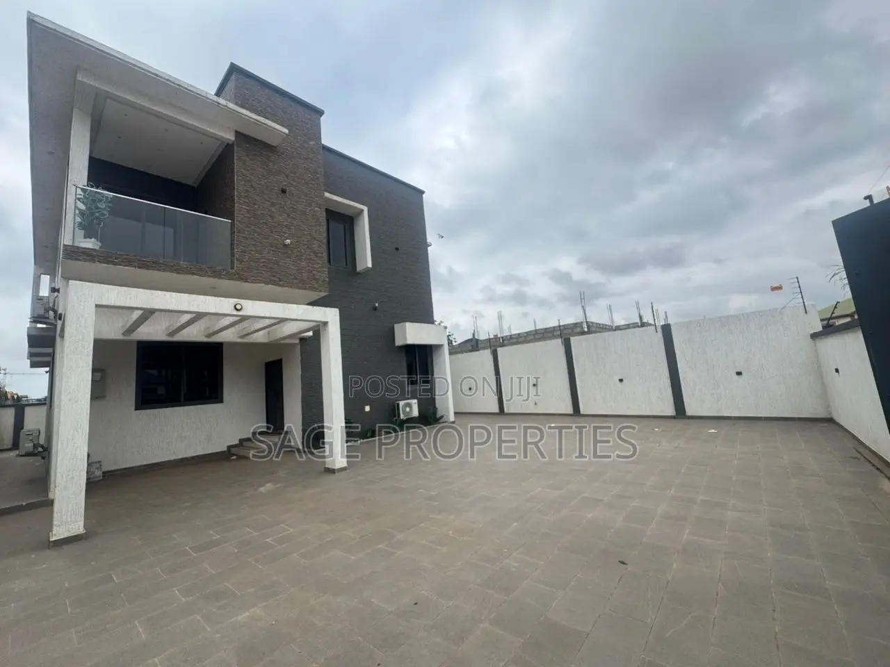 4bdrm House in American House for sale