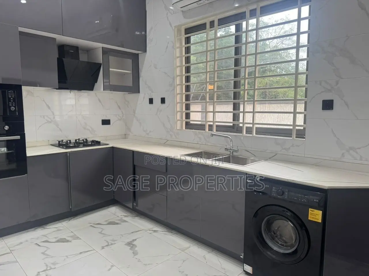 4bdrm House in American House for sale