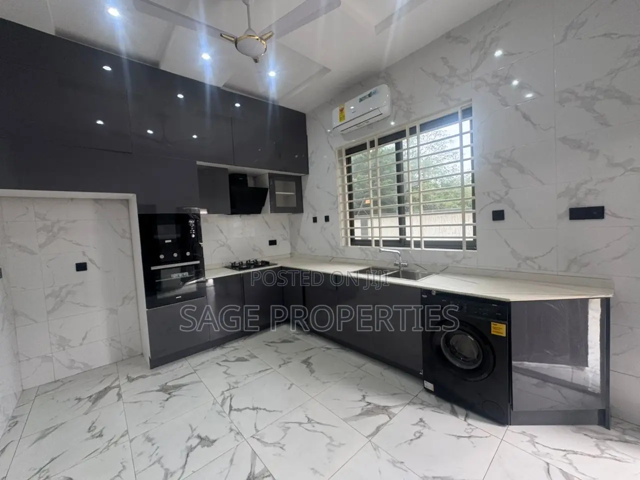 4bdrm House in American House for sale