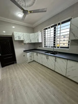 2bdrm Apartment in Ebenard Properties, Sakumono for rent