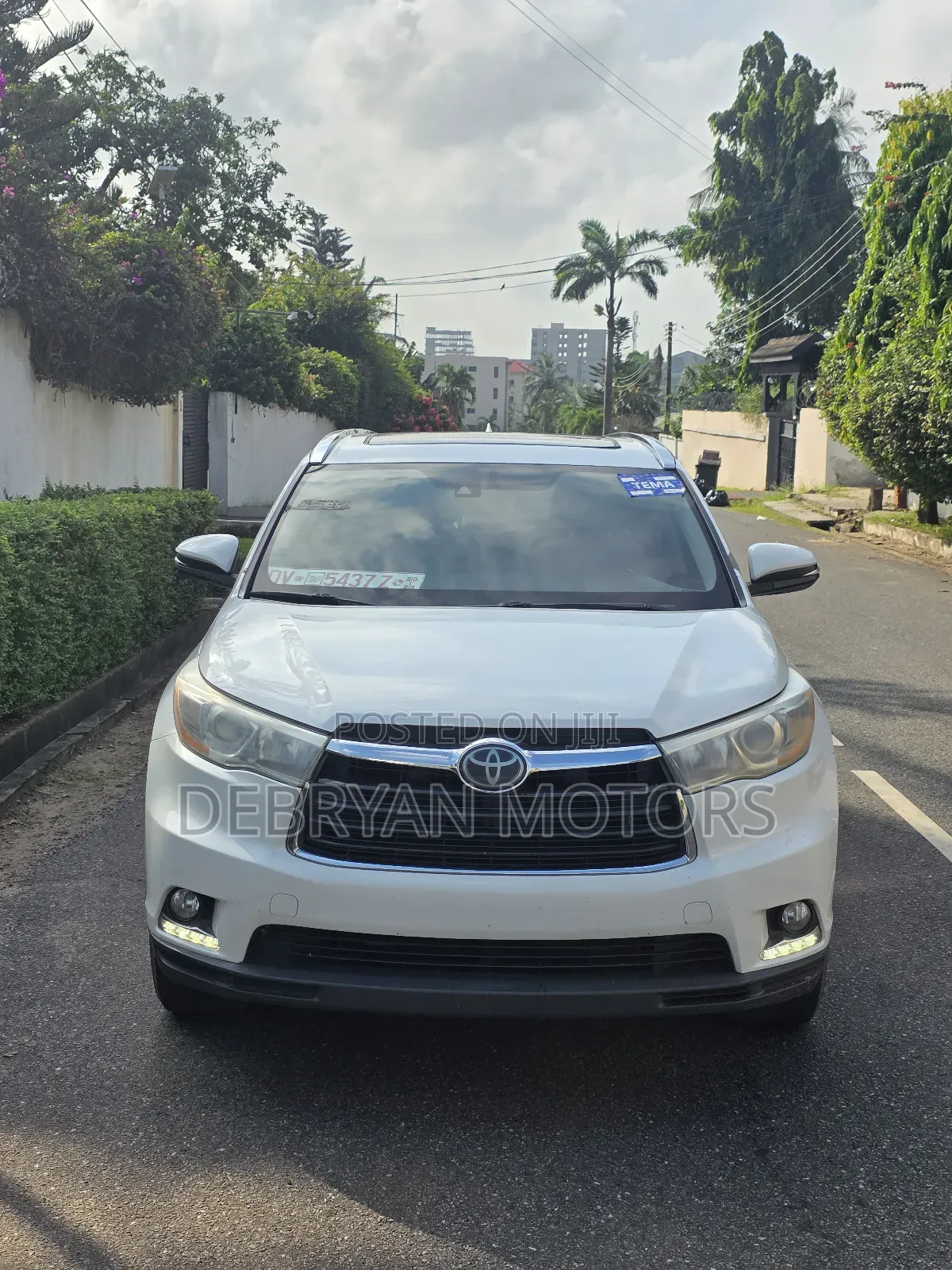 Toyota Highlander Limited Platinum 4dr SUV AWD (3.5L 6cyl 6A) 2015