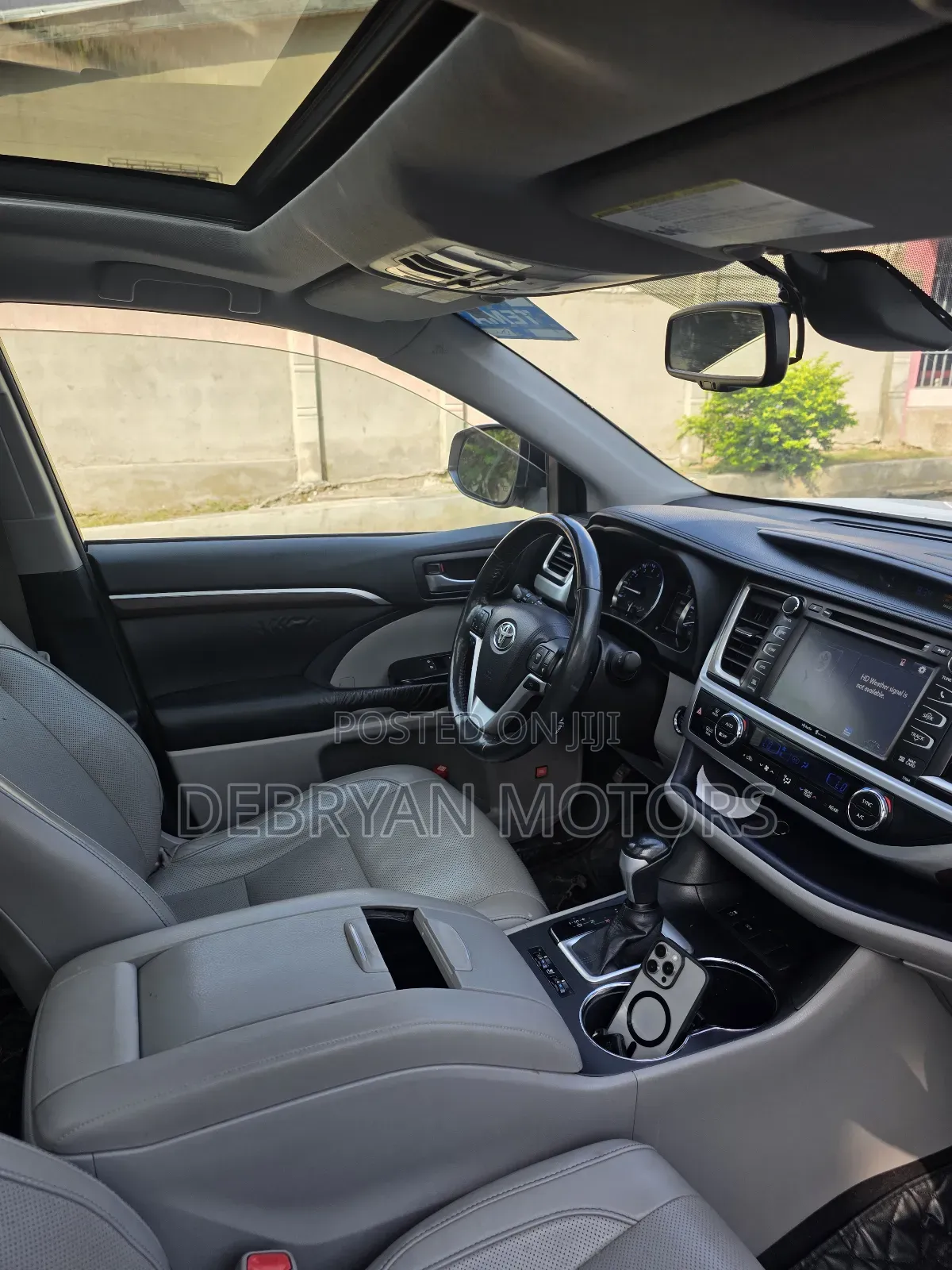 Toyota Highlander Limited Platinum 4dr SUV AWD (3.5L 6cyl 6A) 2015