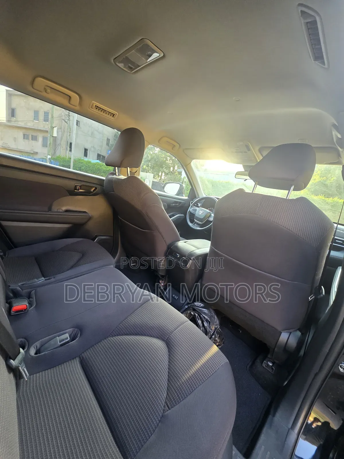 Toyota Highlander LE AWD 2023 Black