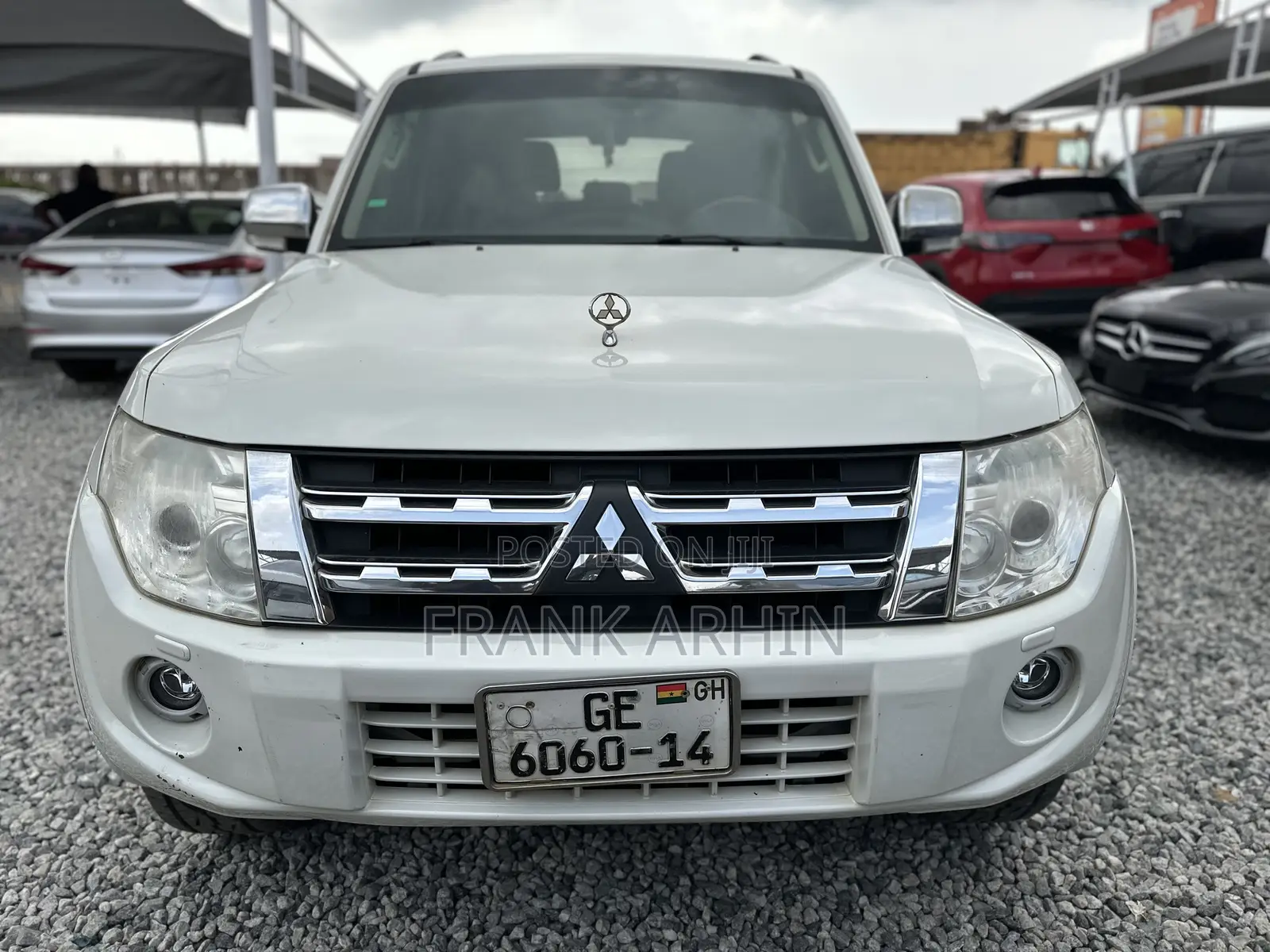 Mitsubishi Pajero 2014 White