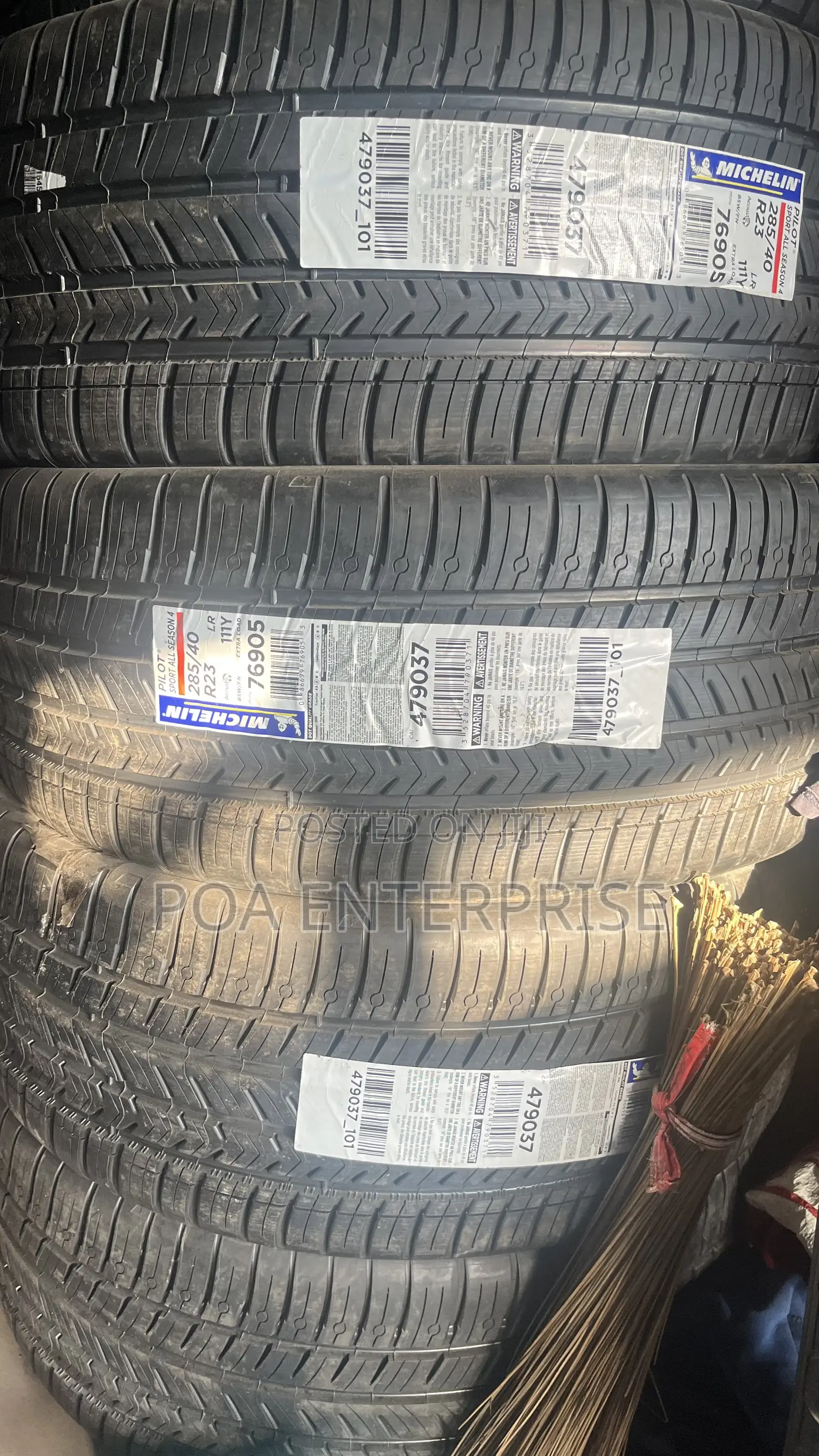 285/40r23 Michillen