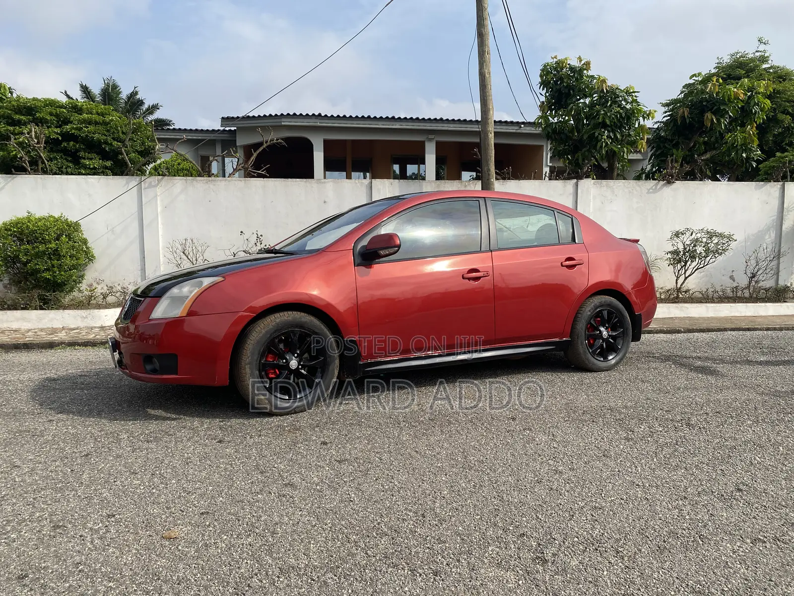 Nissan Sentra 2011 Red