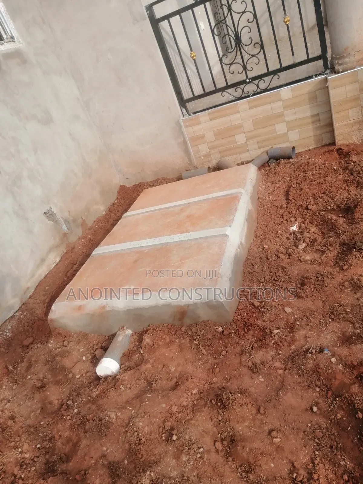 Biofil Toilet/Digester