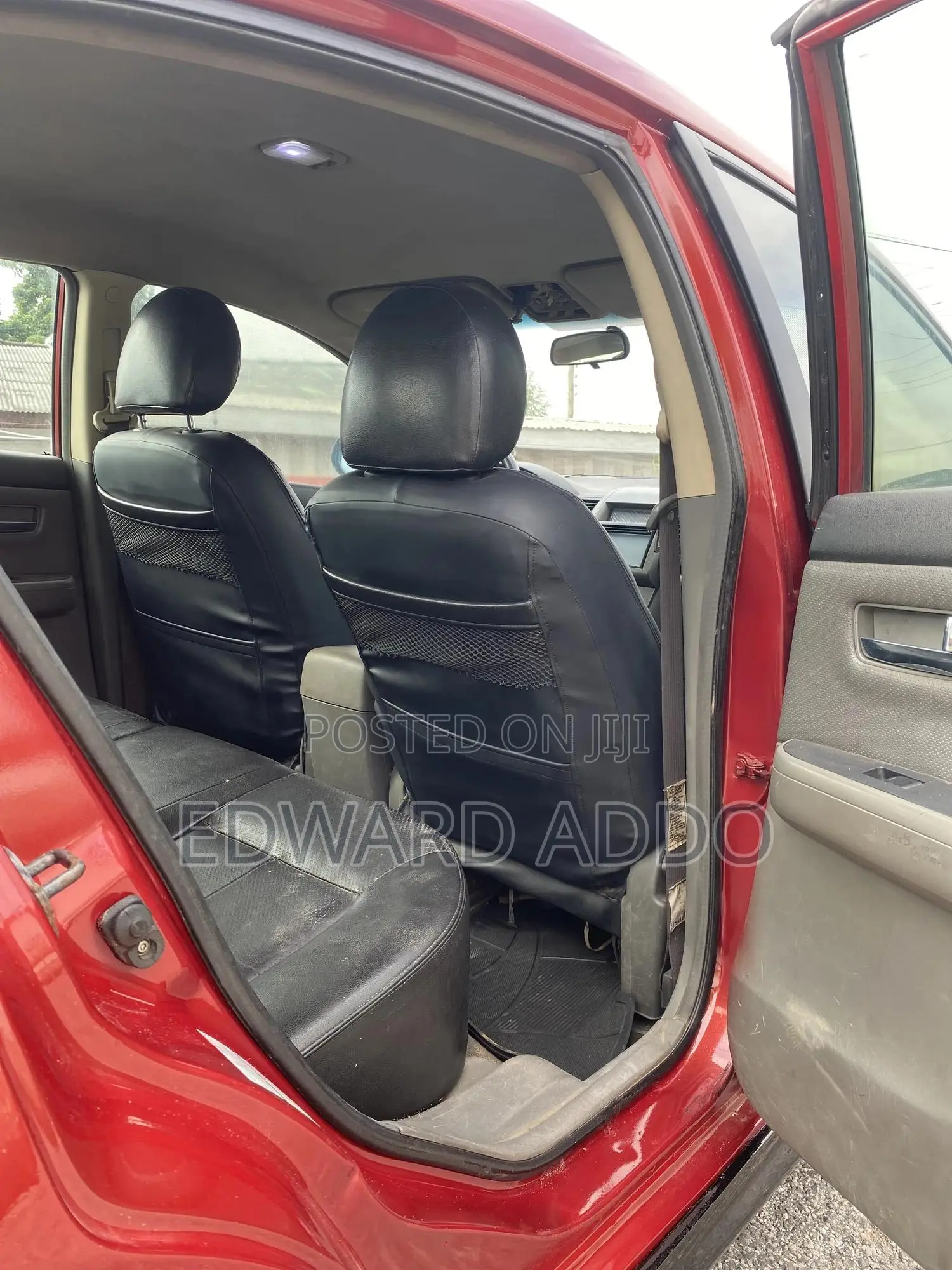 Nissan Sentra 2011 Red