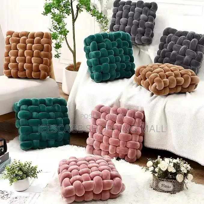 Knot Throw Pillow