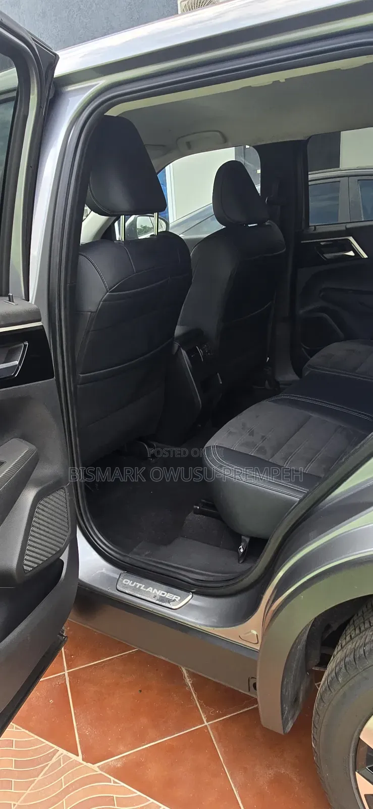 Mitsubishi Outlander SE 2024 Silver