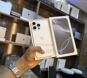 Apple iPhone 16 Pro Max 256 GB Gold