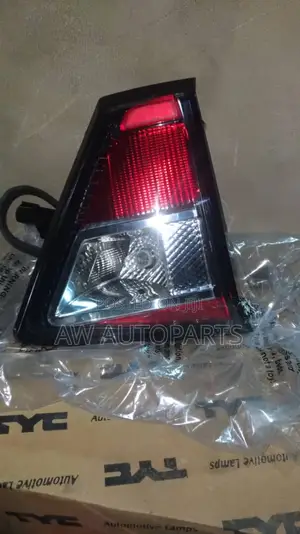 2017-Ford Escape Bootlight Pair