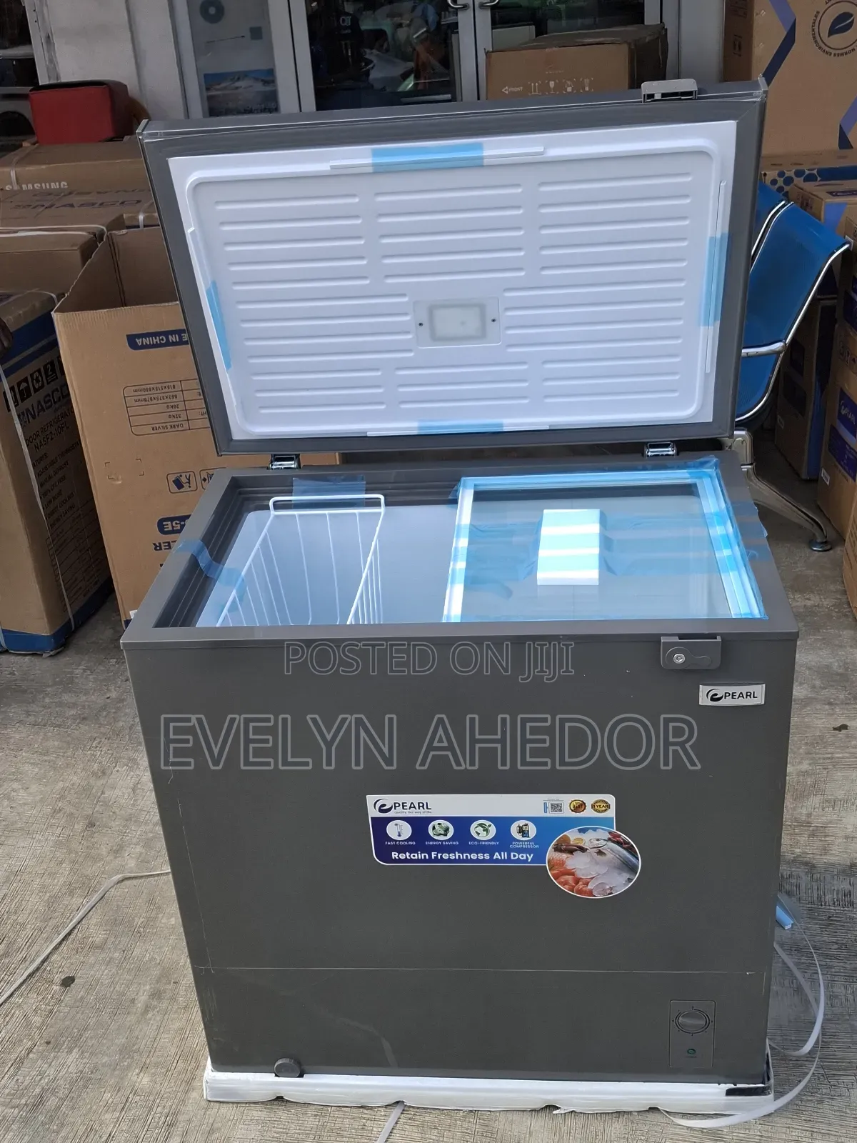 Unique Pearl Chest 199litres Chest Freezer Available