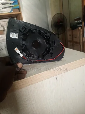 Hyundai Elantra Mirror Glass