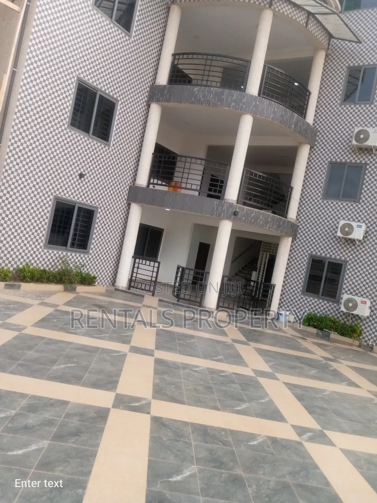 1bdrm Block of Flats in Commandos for rent