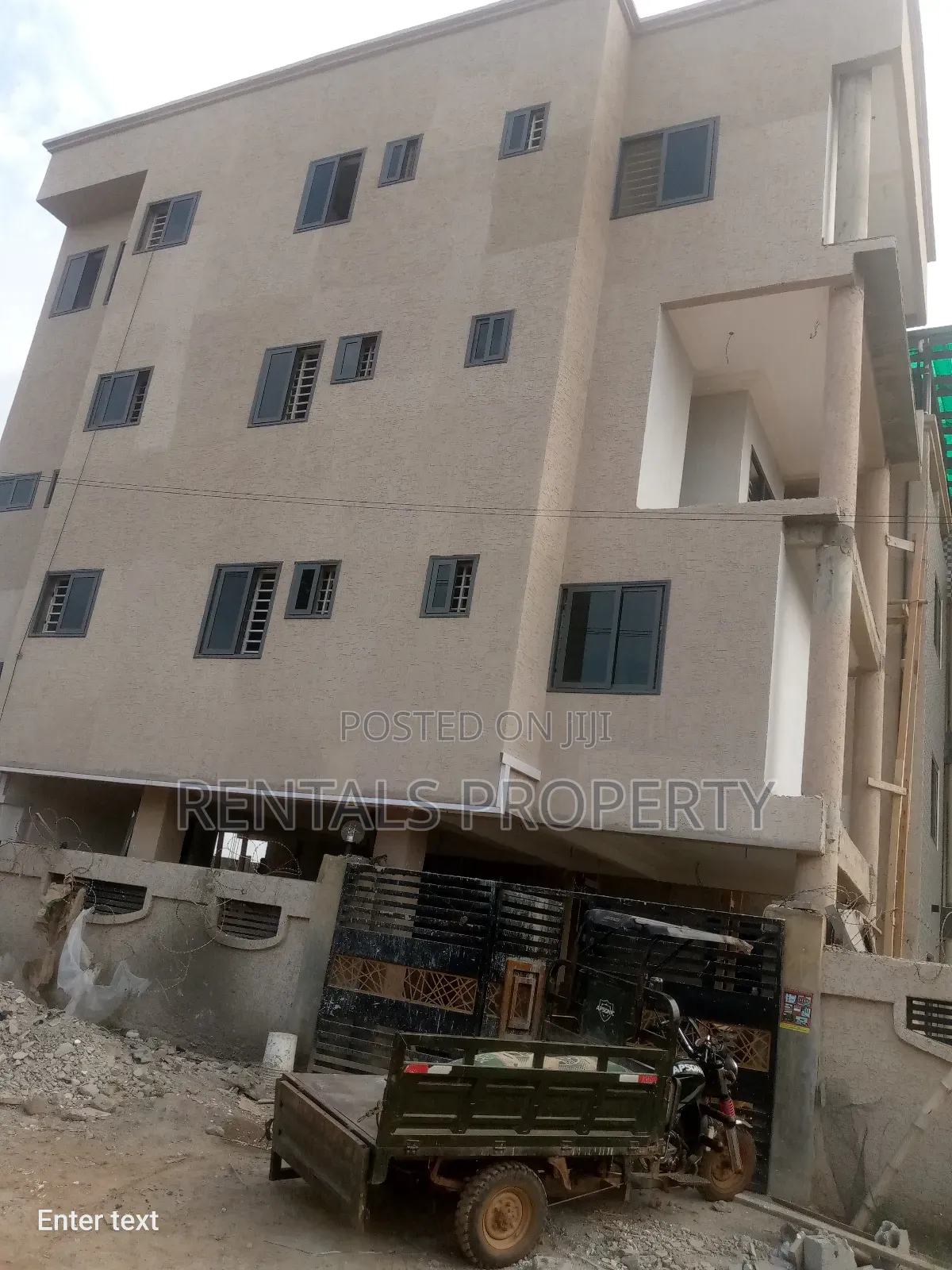 1bdrm Block of Flats in Commandos for rent