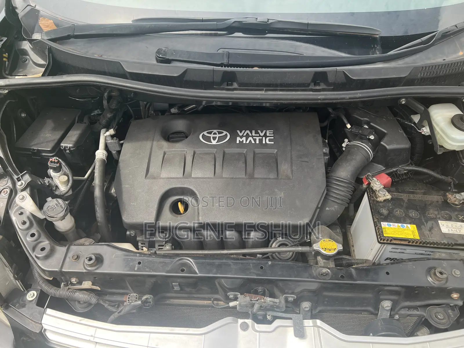 Toyota Voxy 2010 Black