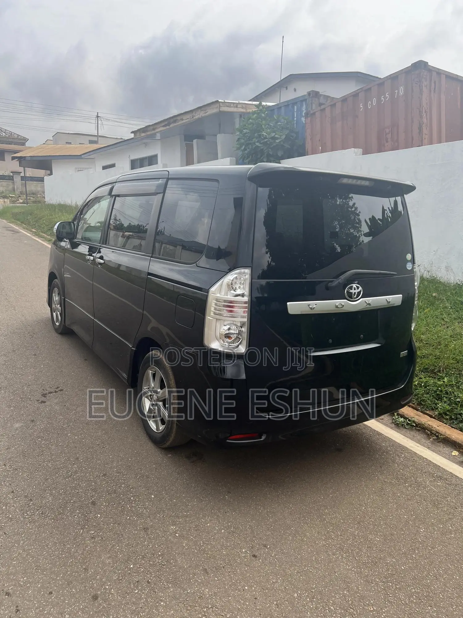 Toyota Voxy 2010 Black