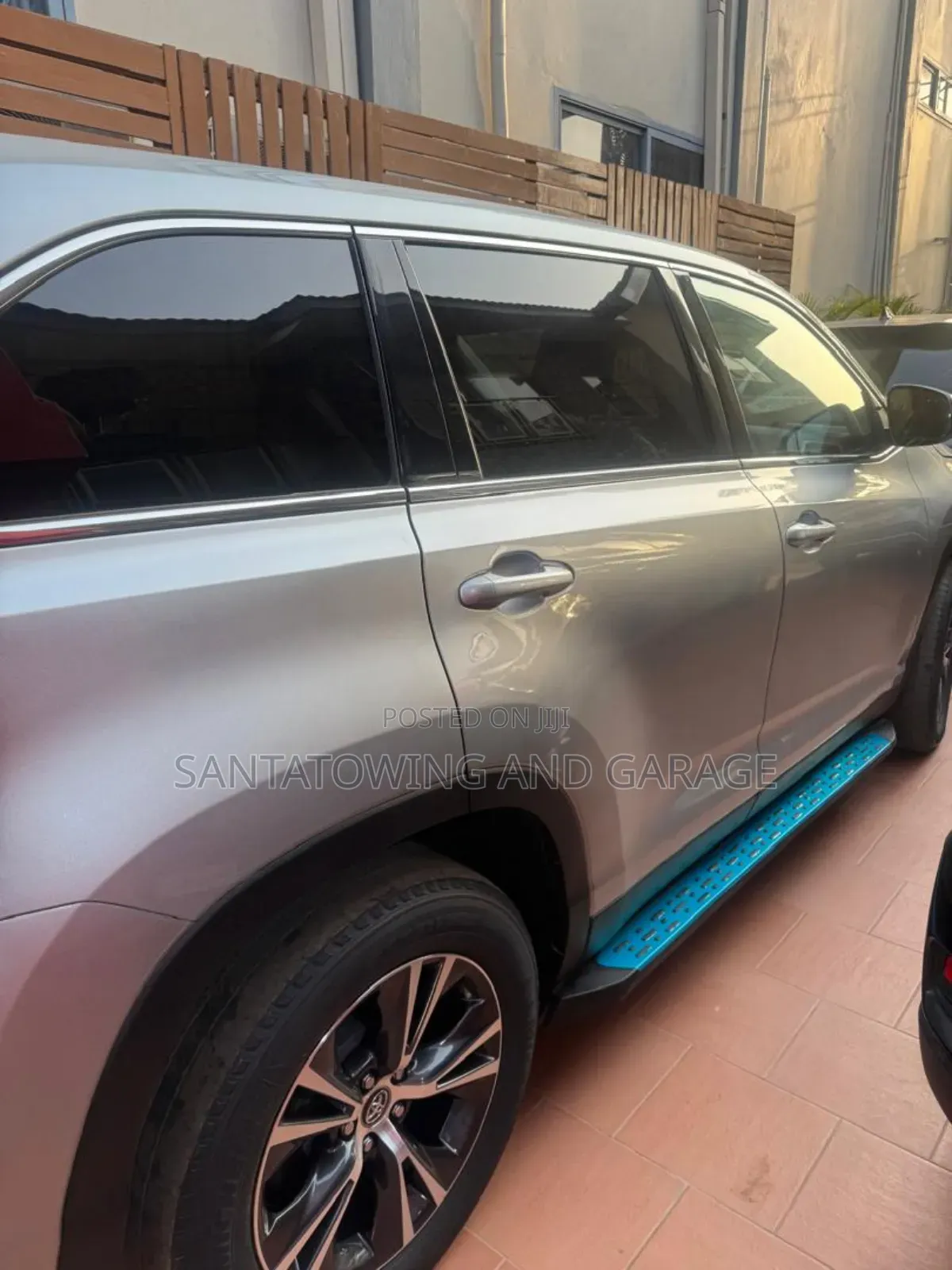 Toyota Highlander LE 2019 Silver