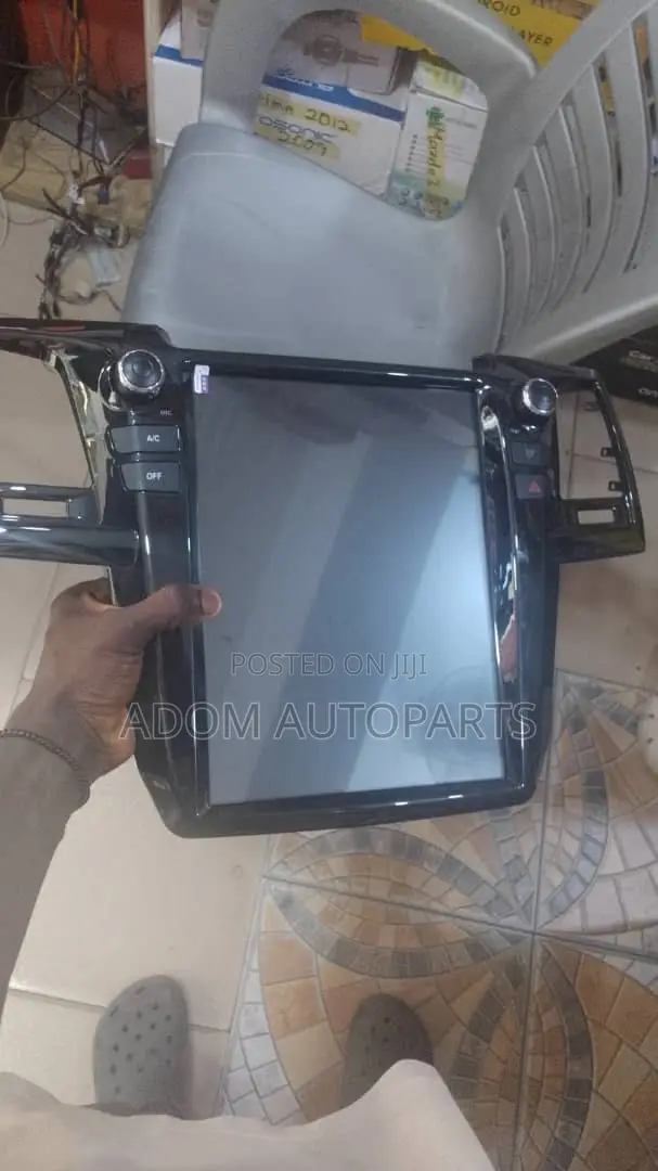 Toyota Fortuner Tesla Android Car Tape Screen
