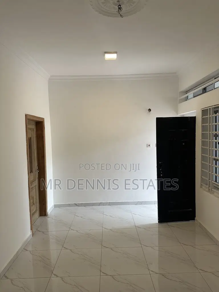 1bdrm Room & Parlour in Westhills Mall for rent