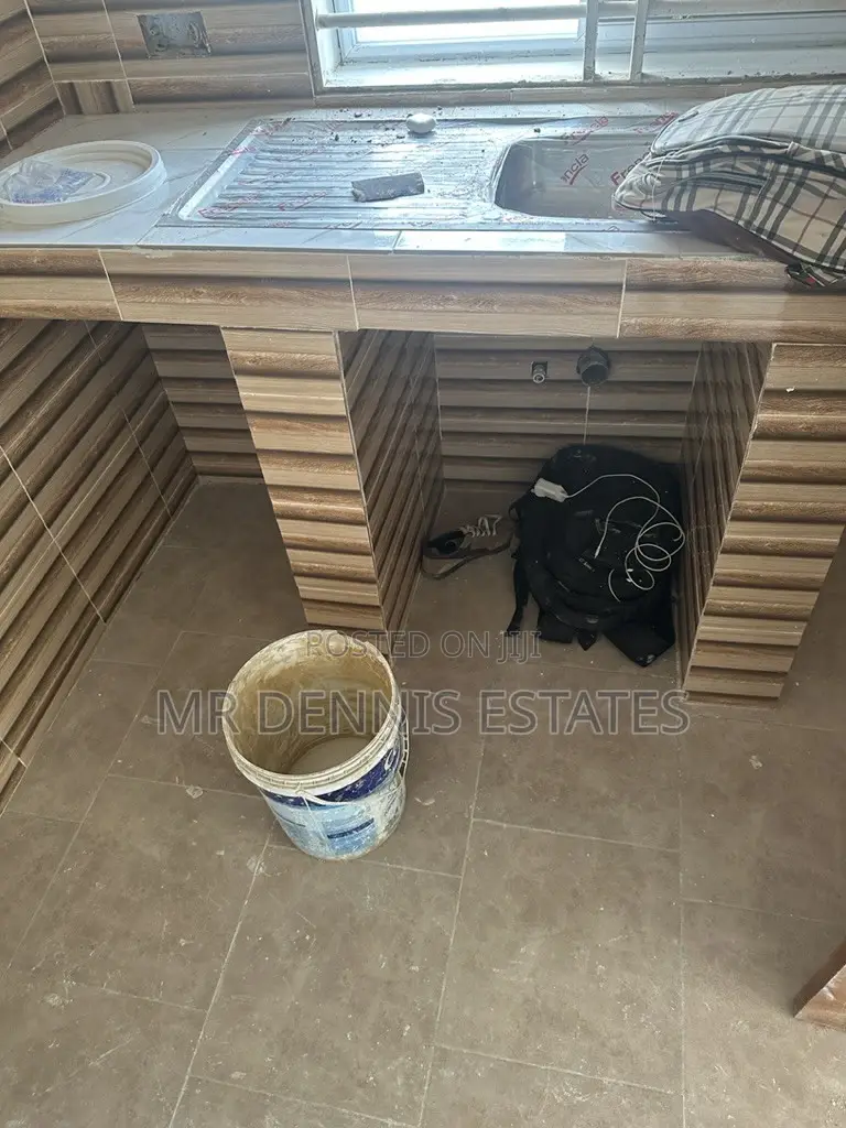 1bdrm Room & Parlour in Westhills Mall for rent