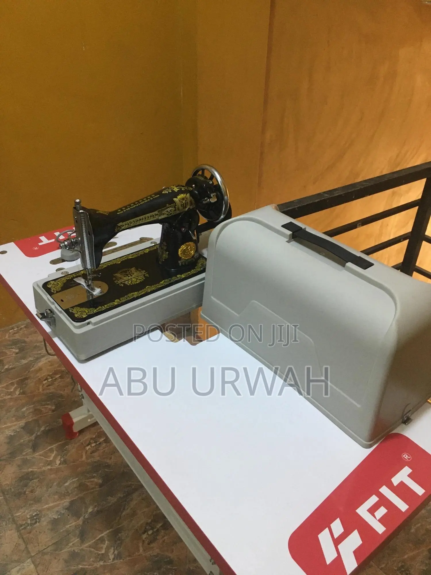 Hand Sewing Machine