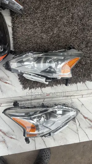 Nissan Altima Headlight 2013,2014,2015,2016,2017
