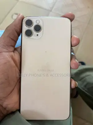 New Apple iPhone 11 Pro Max 256 GB Gold