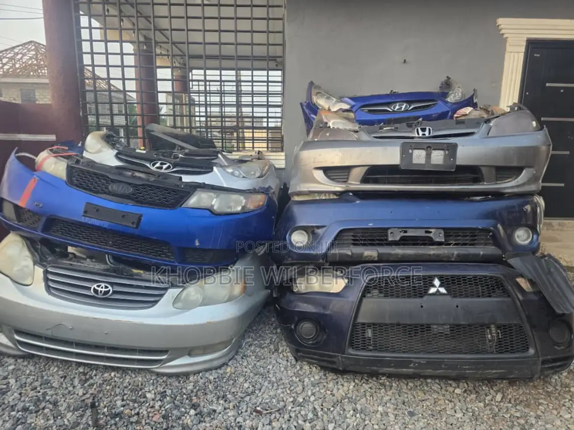 Hyundai Elantra Front Cut