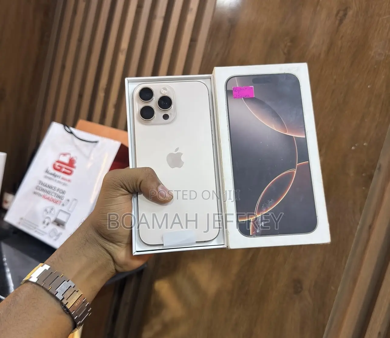 New Apple iPhone 16 Pro Max 512 GB Gold