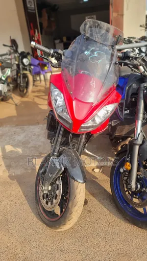 Triumph Speed Triple 2014 Red