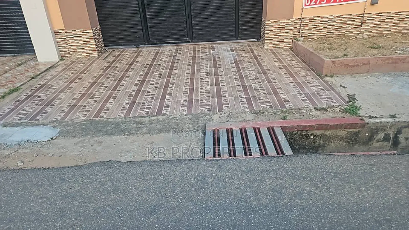 3bdrm House in Kb Properties, Spintex for rent