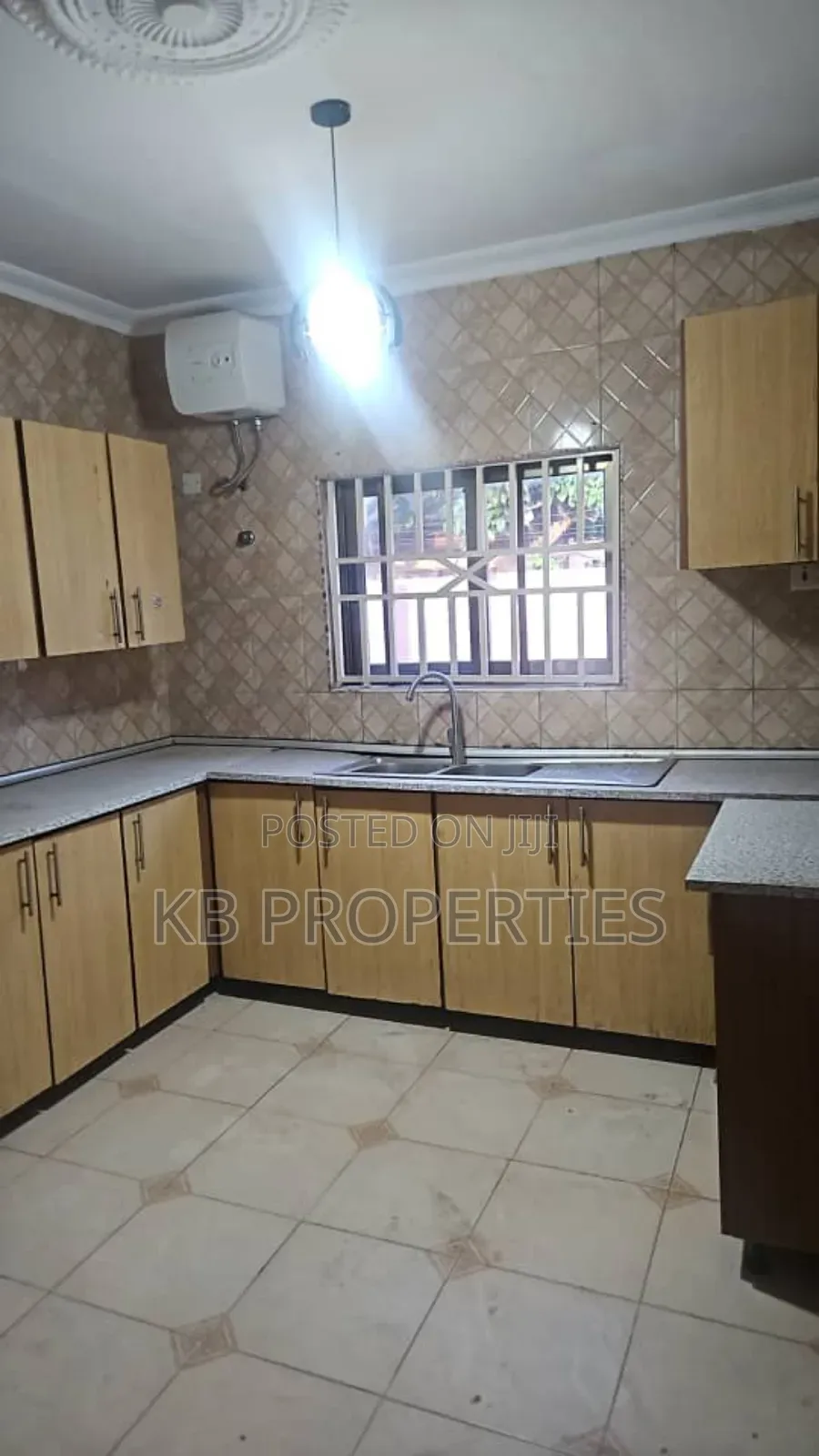 3bdrm House in Kb Properties, Spintex for rent