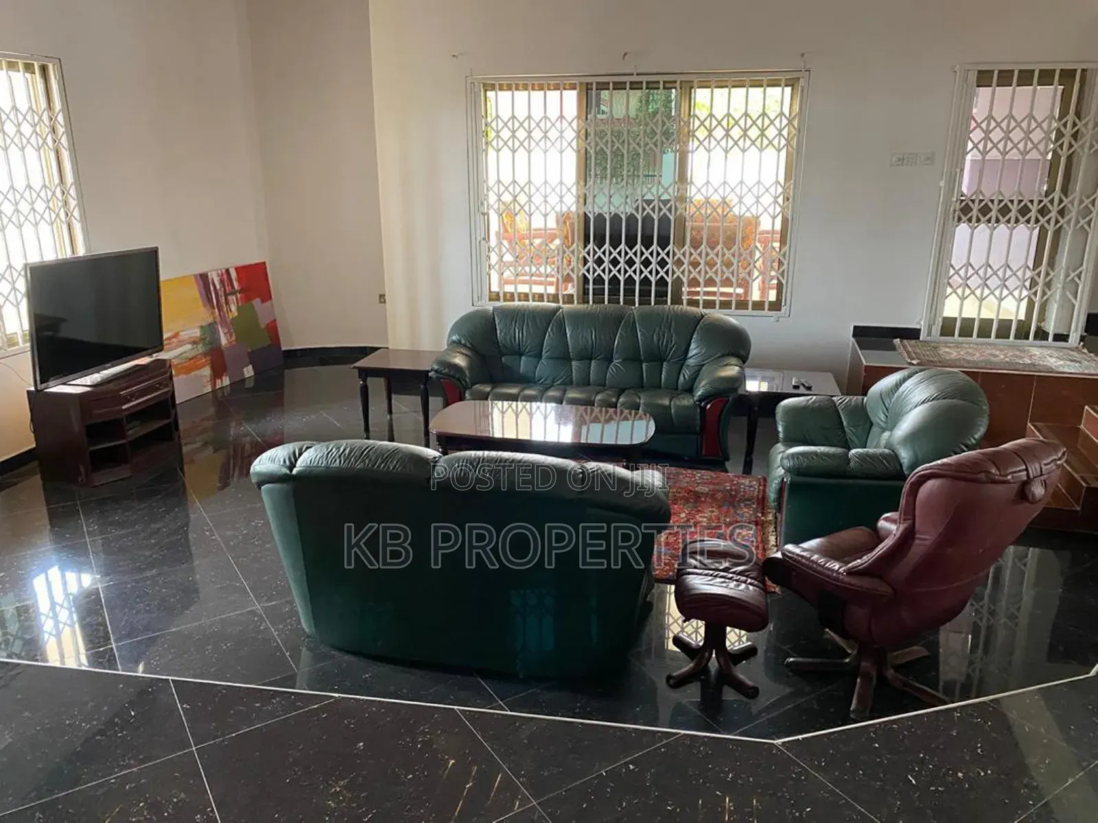 6bdrm Mansion in Kb Properties, Airport Residential Area for sale