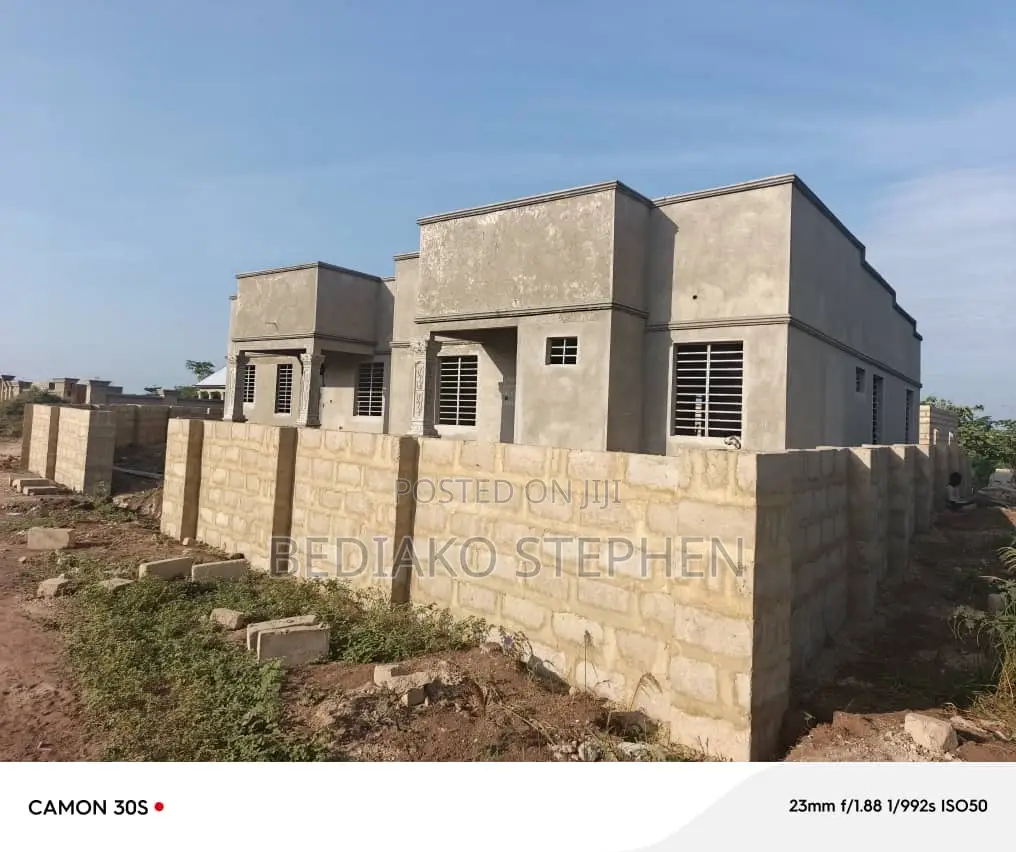 4bdrm Apartment in Poplyn Estate, Techiman Municipal for sale