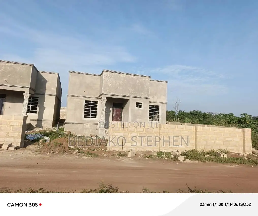 4bdrm Apartment in Poplyn Estate, Techiman Municipal for sale