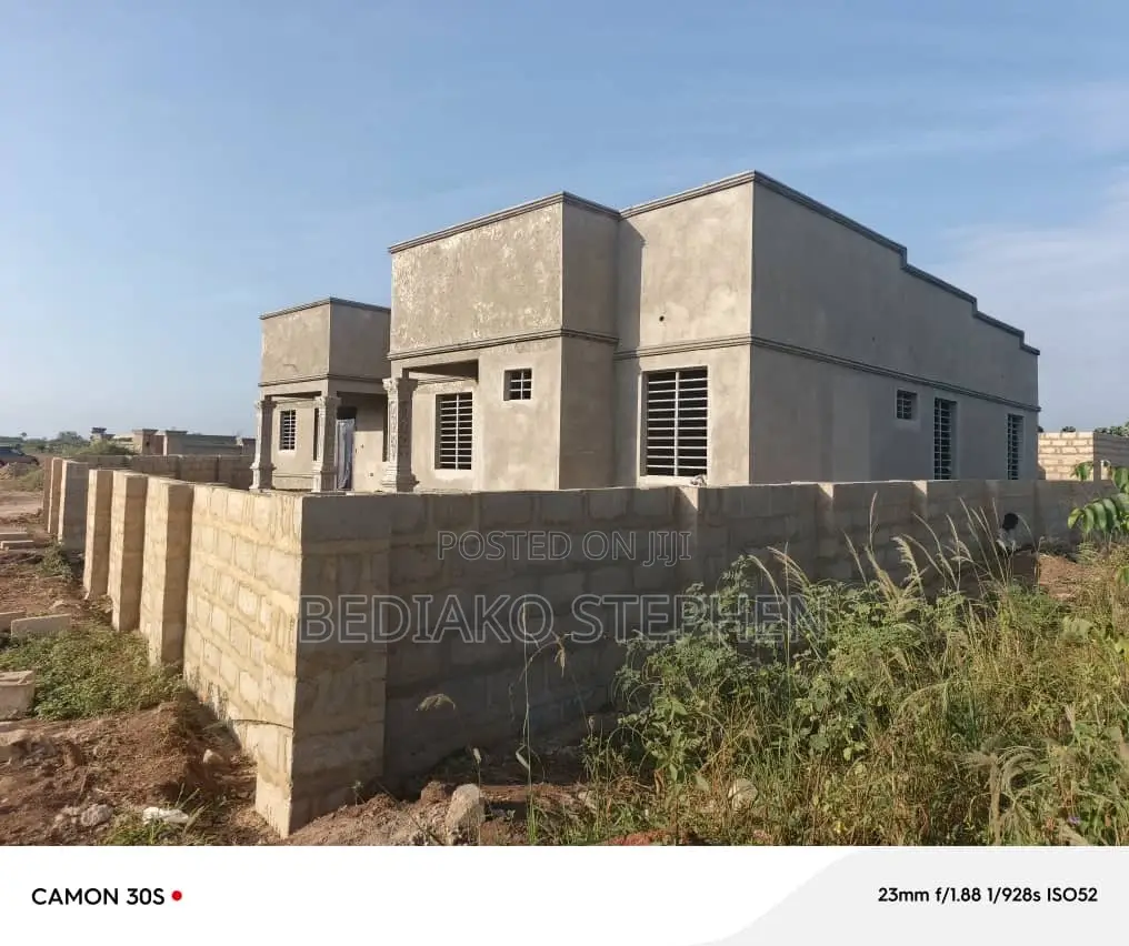 4bdrm Apartment in Poplyn Estate, Techiman Municipal for sale