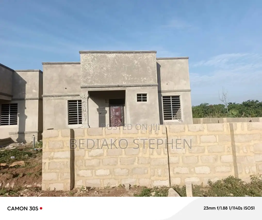 4bdrm Apartment in Poplyn Estate, Techiman Municipal for sale
